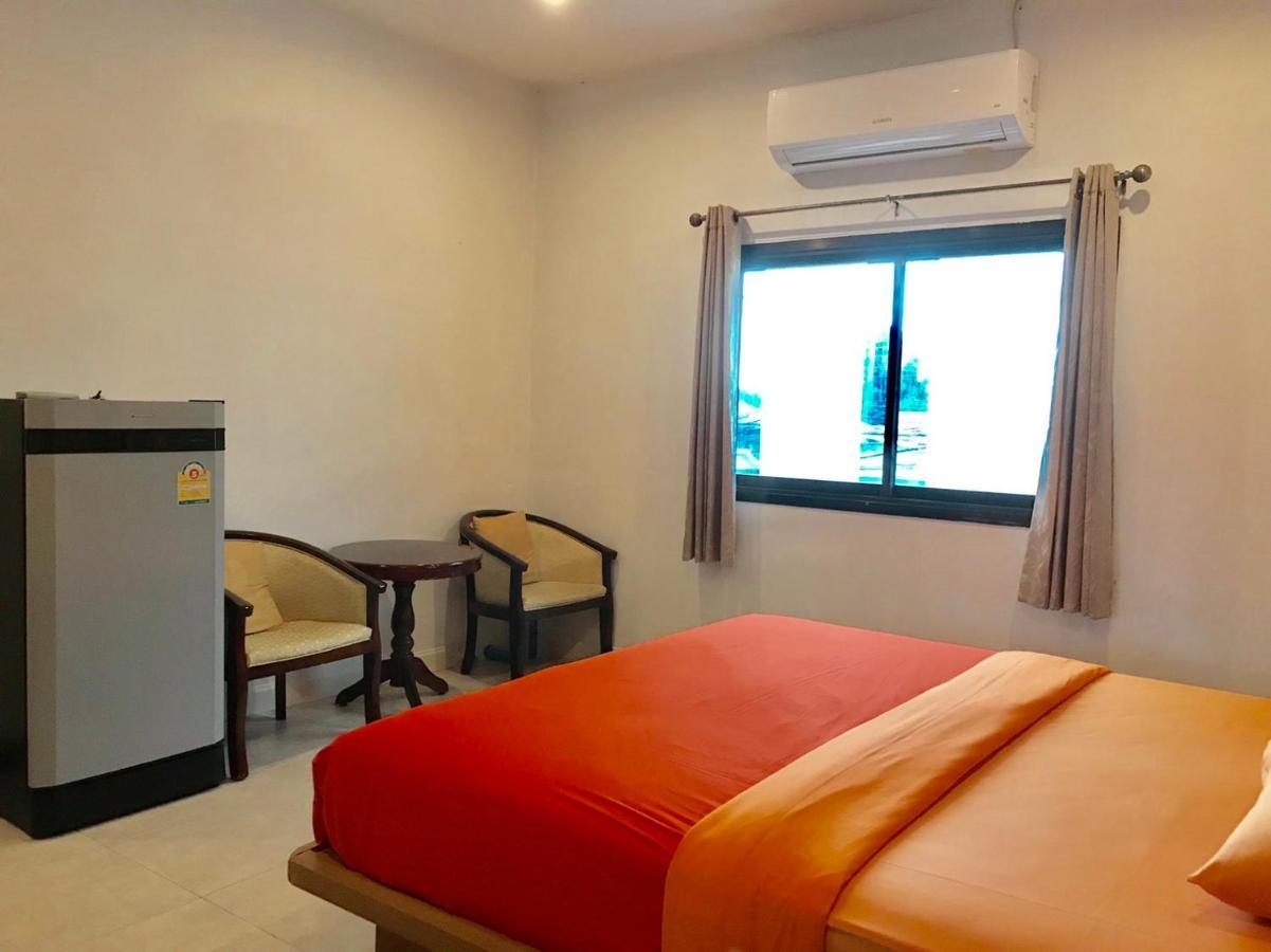 Hostel Hiranyika Cafe & Bed Koh Samui Zewnętrze zdjęcie