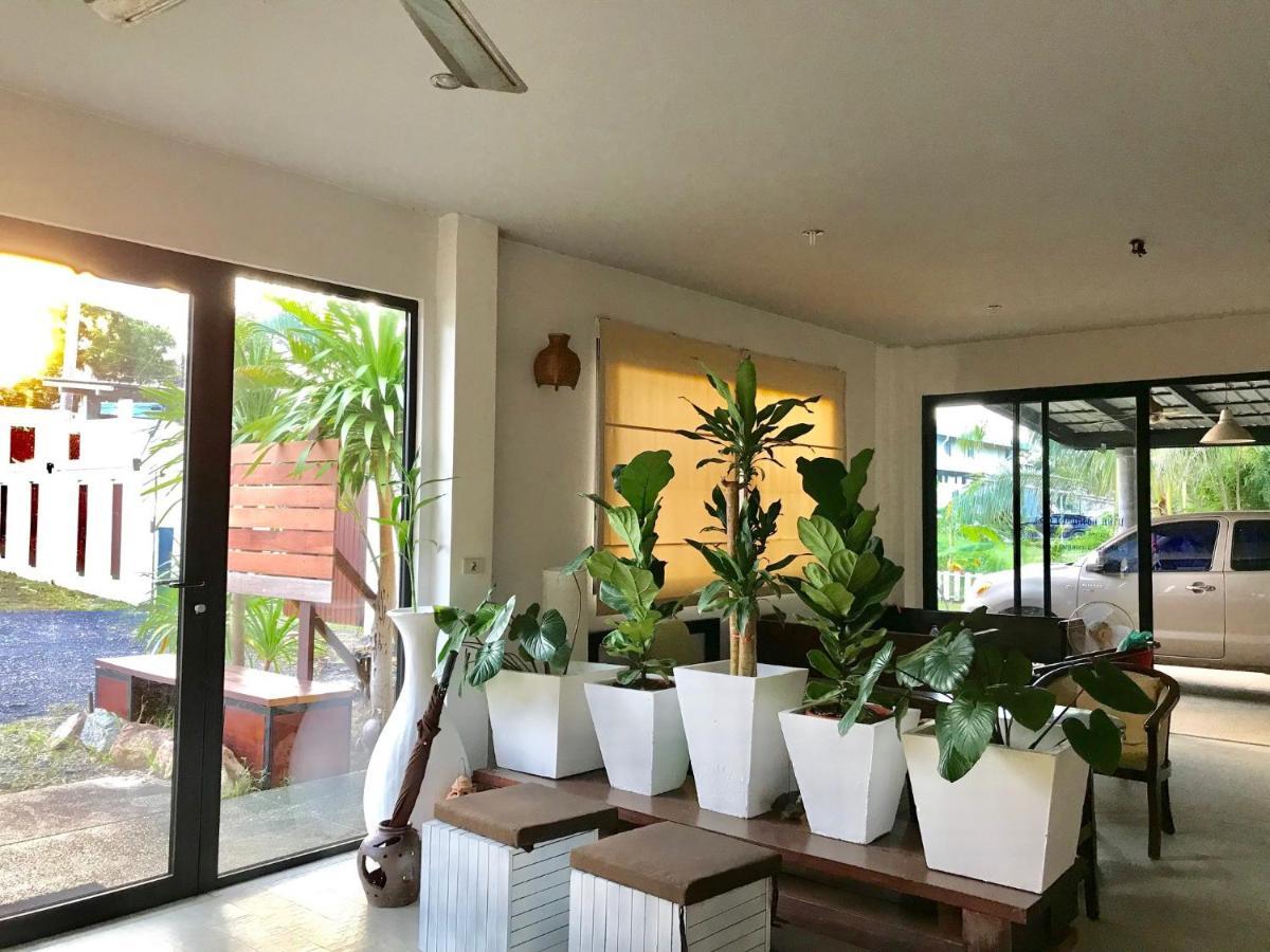 Hostel Hiranyika Cafe & Bed Koh Samui Zewnętrze zdjęcie